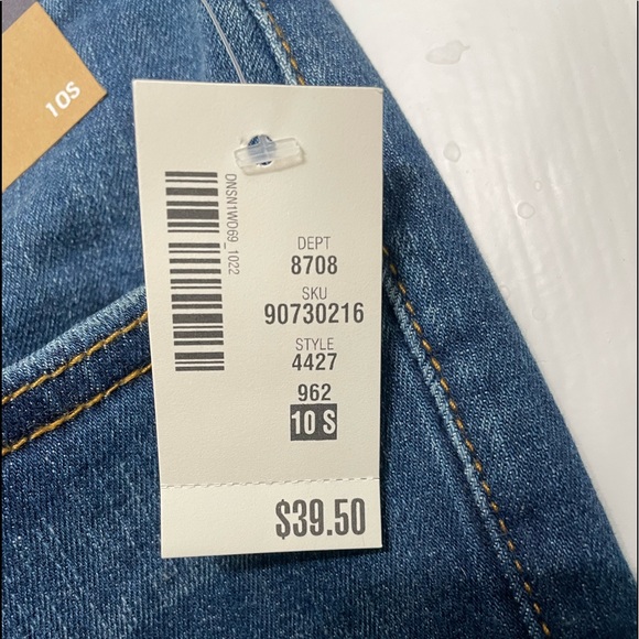❌SOLD❌ Aeropostale Jeans - Picture 3 of 9